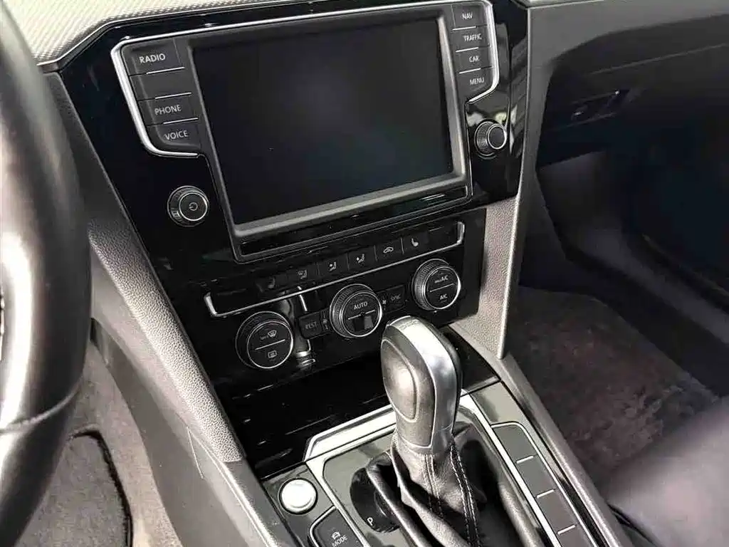 Volkswagen Passat Variant 2016 380TSI R-line