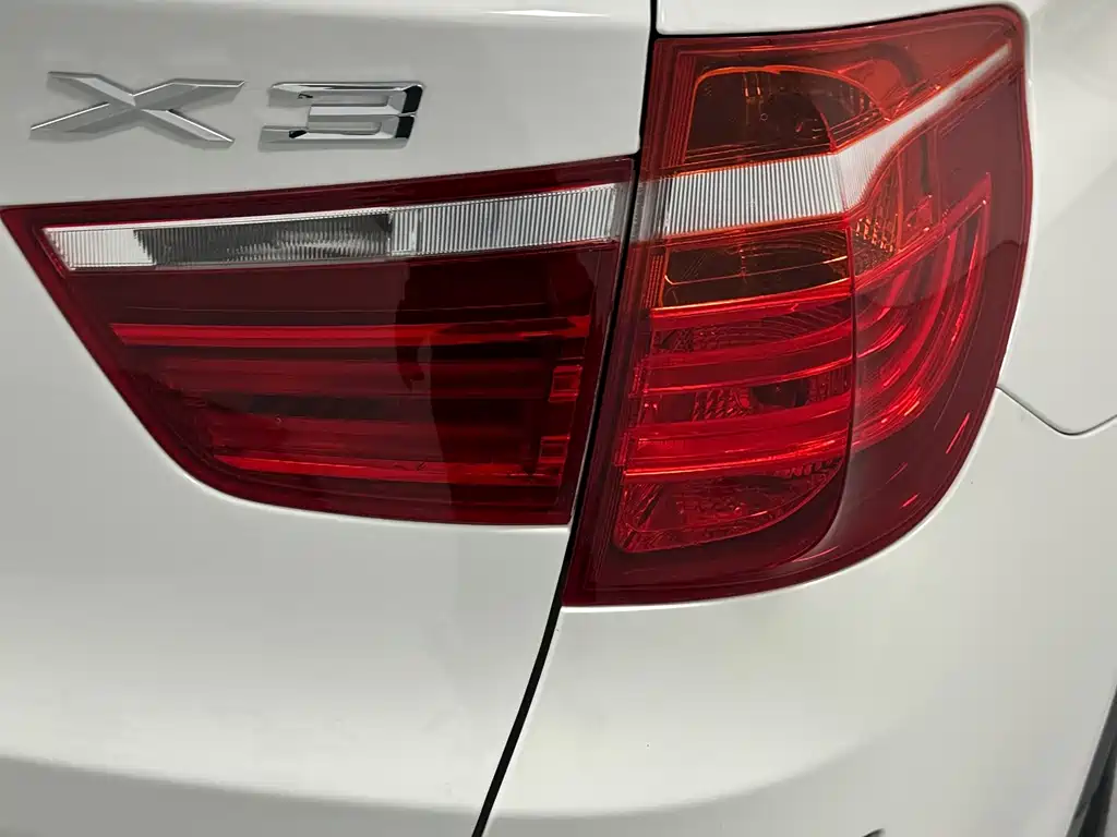 BMW X3 (Import) — миниатюра 11