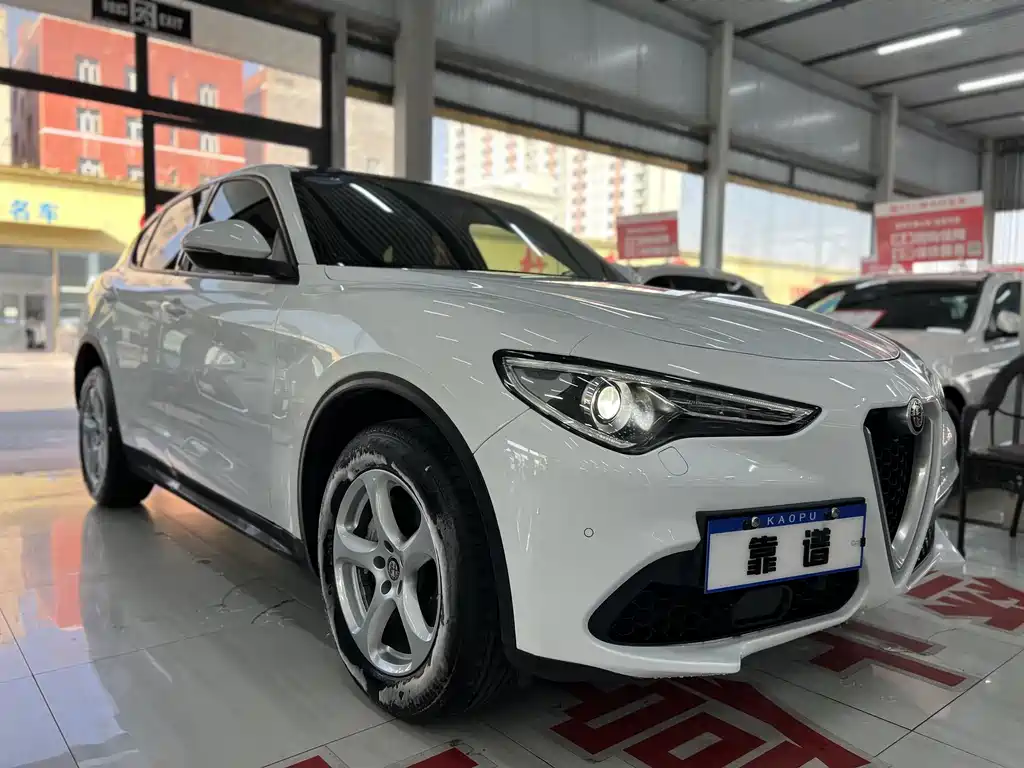 ALFA ROMEO STELVIO