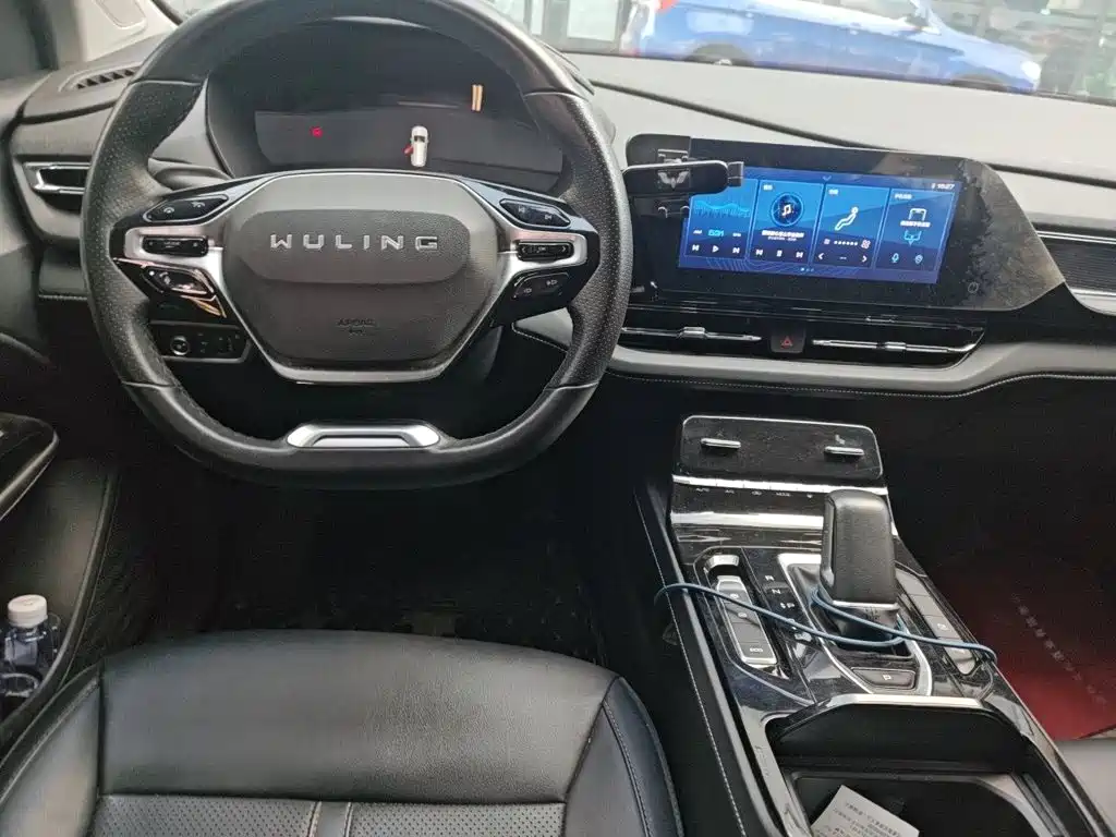 Wuling Victory — миниатюра 5