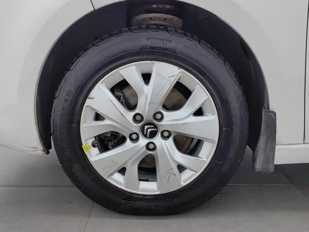 Citroen C4 Picasso — миниатюра 17