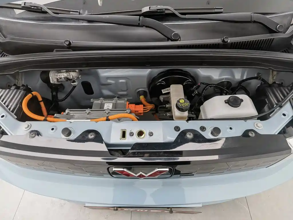 Wuling MINIEV — миниатюра 6