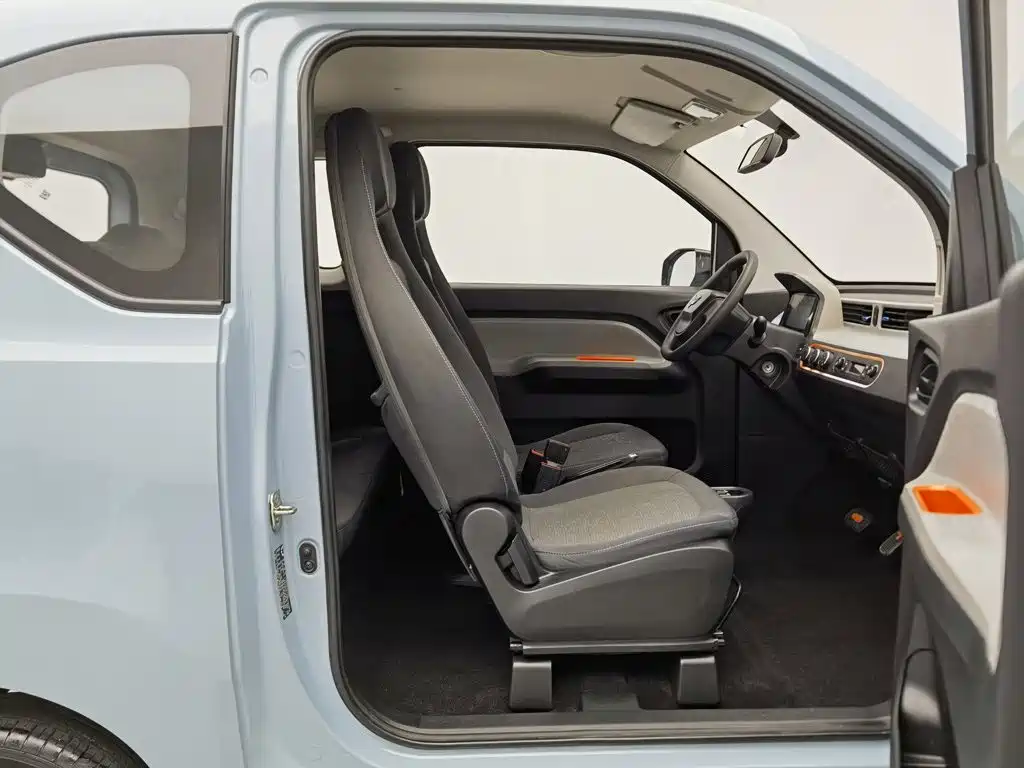 Wuling MINIEV — миниатюра 23