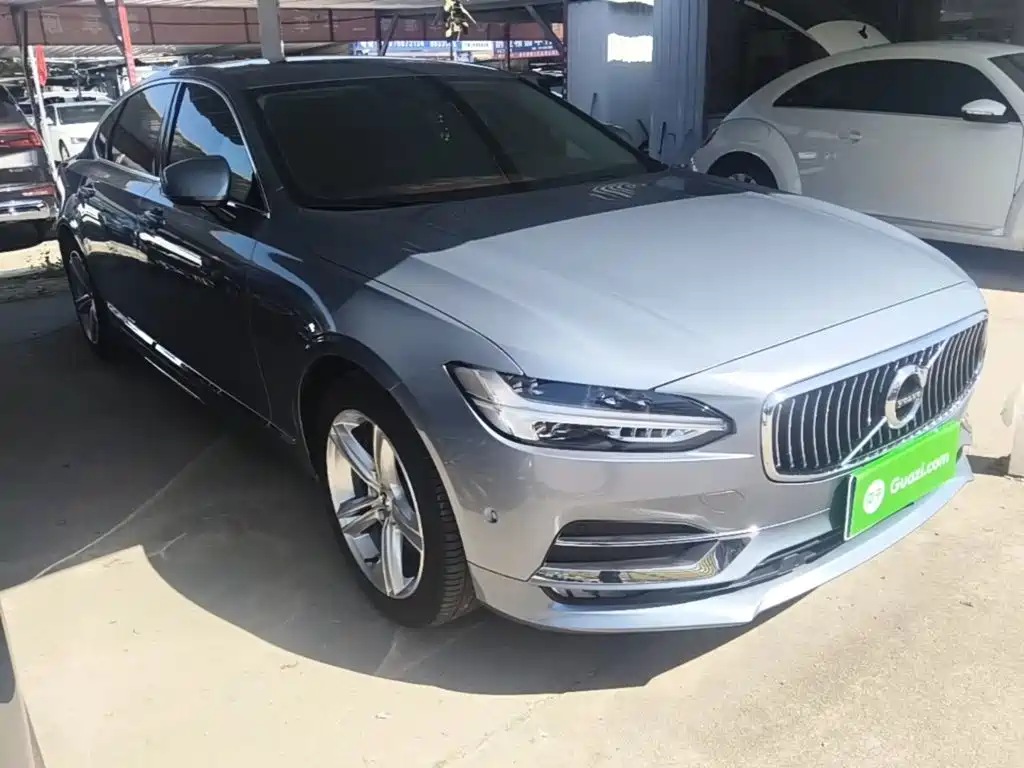 Volvo S90 — миниатюра 4