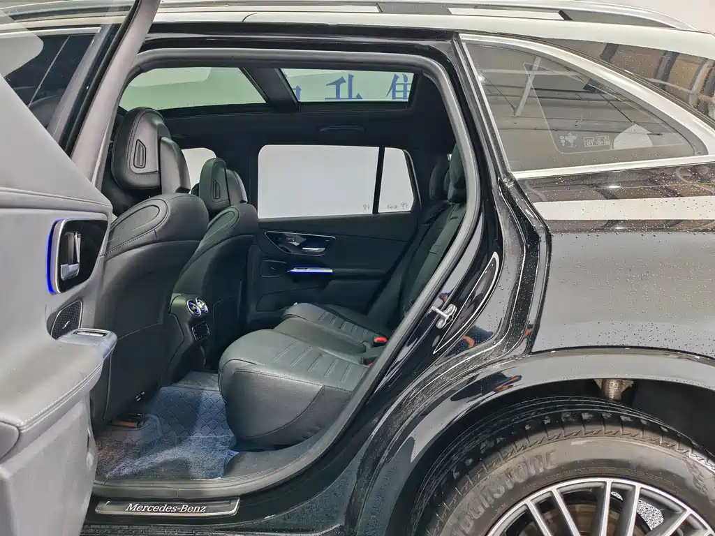 Mercedes-Benz GLC — миниатюра 12