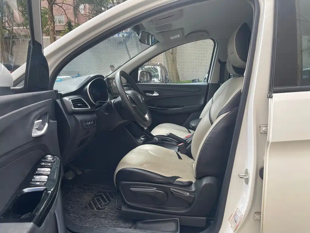 Baojun 730 — миниатюра 9