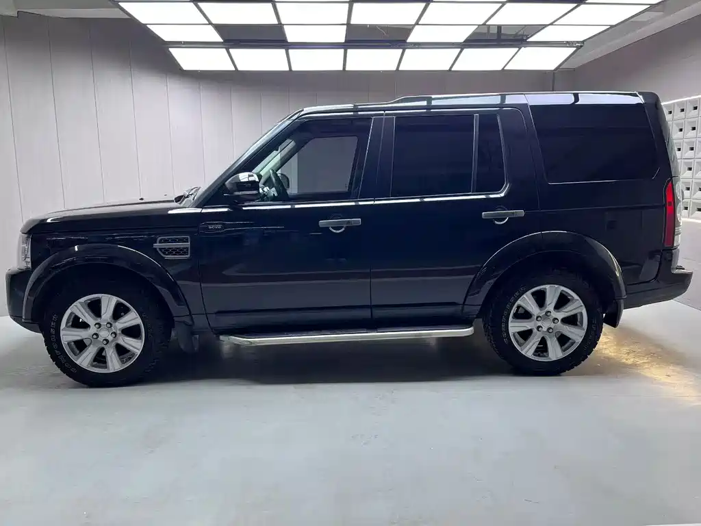 Land Rover Discovery 2015 3.0 SC V6 HSE