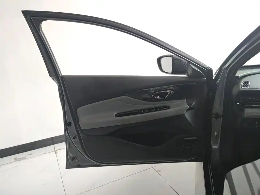 GAC Motor Shadow Leopard — миниатюра 7