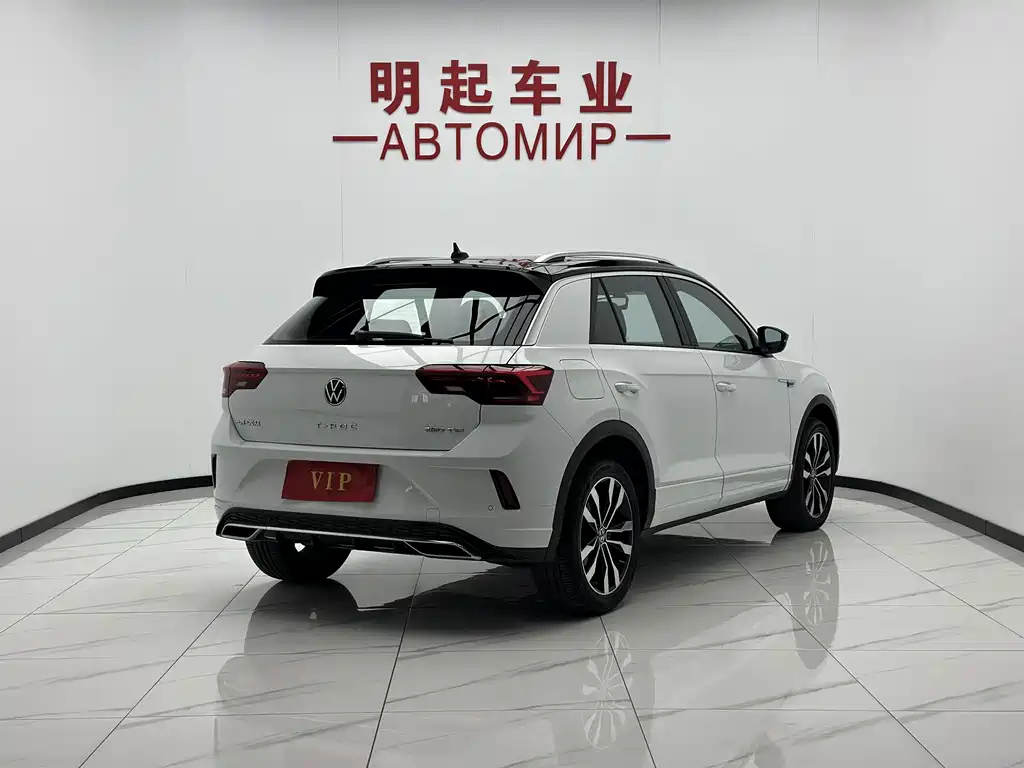 Volkswagen T-Roc — миниатюра 8