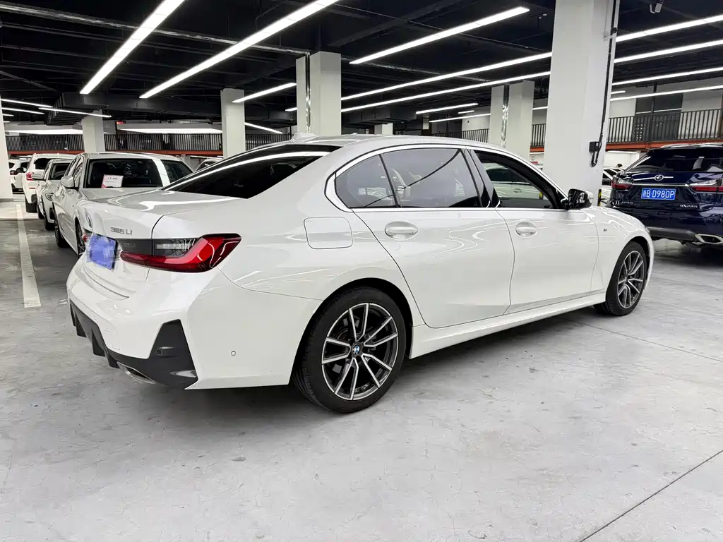 BMW 3 Series — миниатюра 15