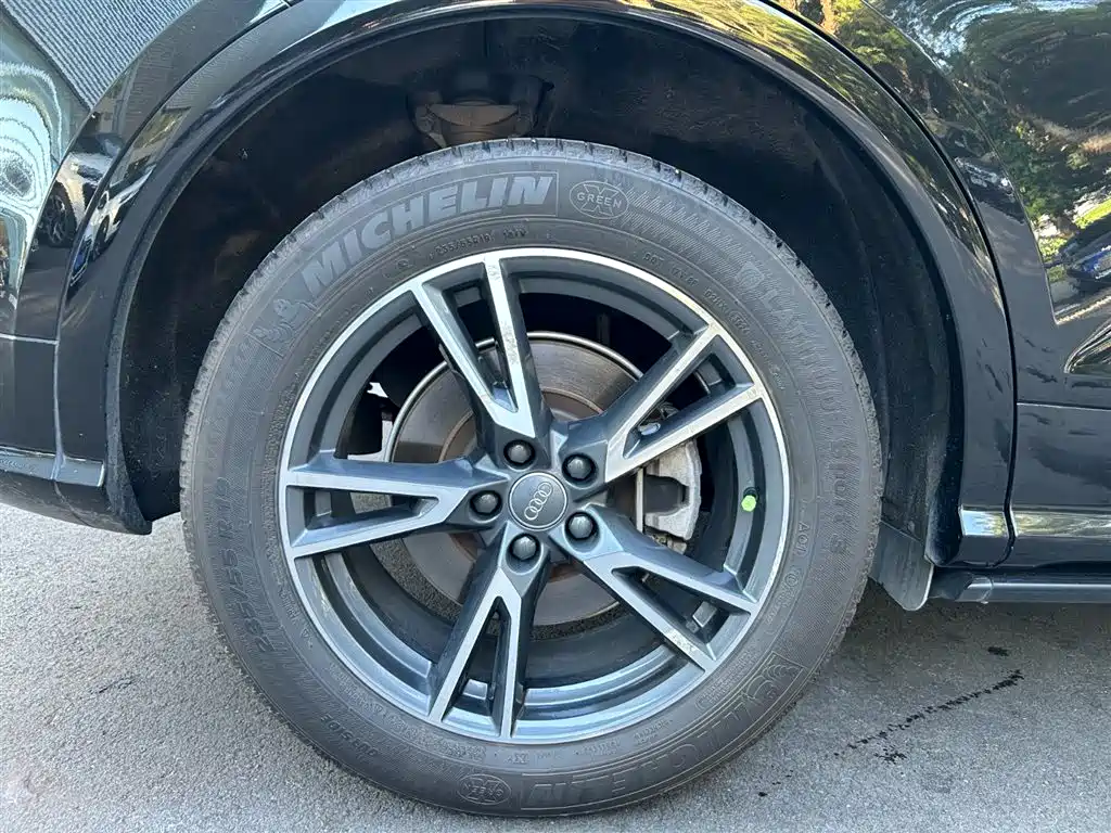 Audi Q5L — миниатюра 16