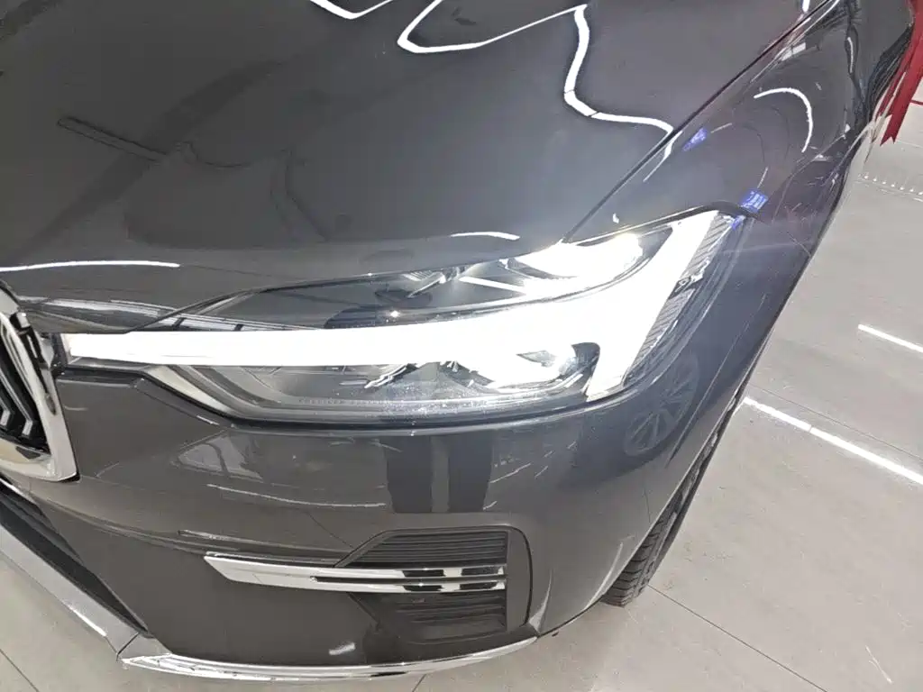 Volvo XC60 — миниатюра 24