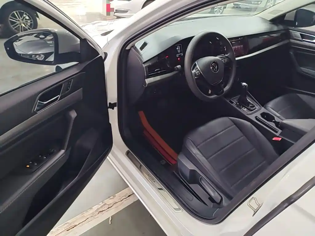 Volkswagen Lavida — миниатюра 16