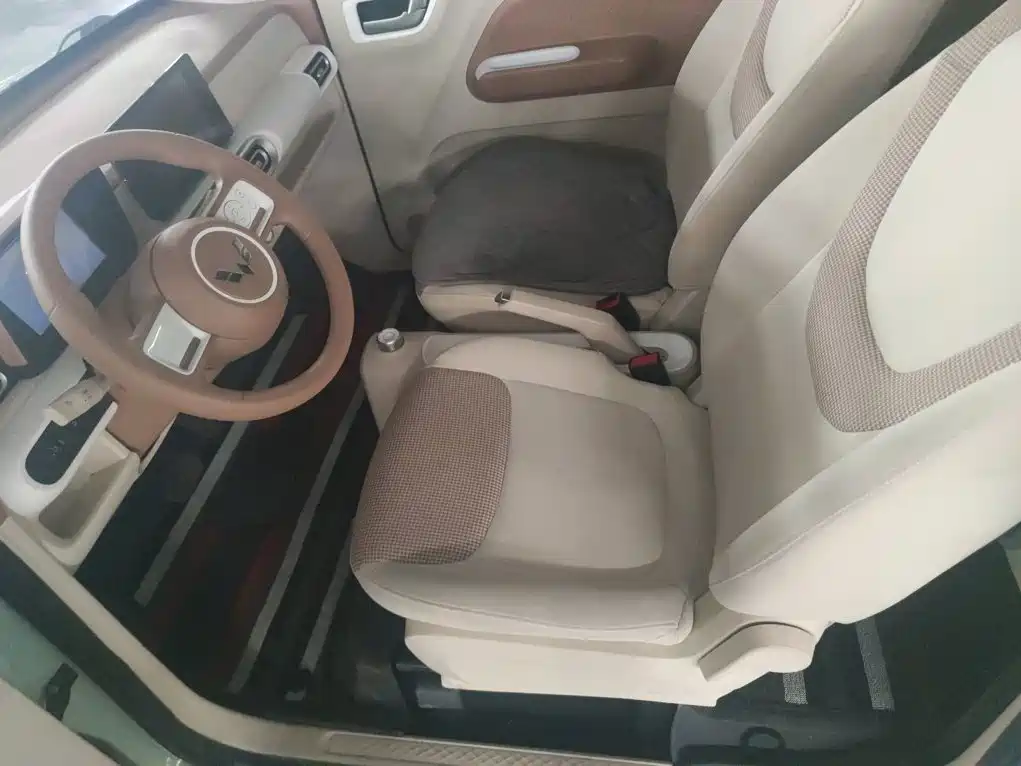 Wuling MINIEV — миниатюра 14