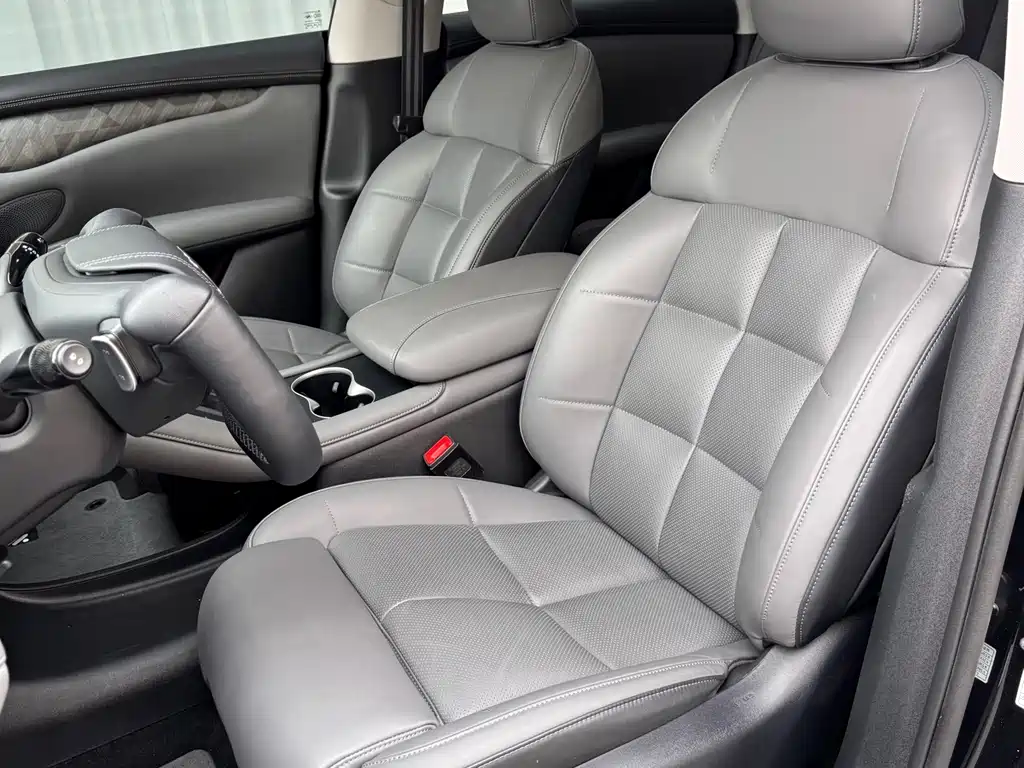 ZHIJI AUTOMOBILE ZHIJI LS6