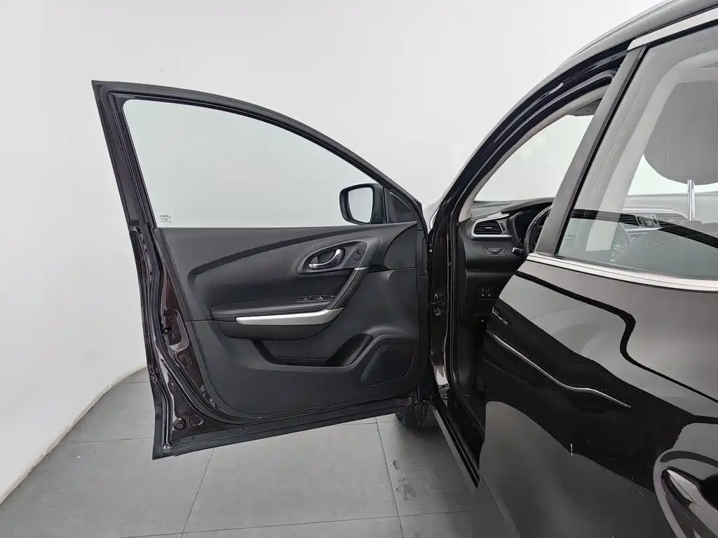 Renault Kadjar — миниатюра 8