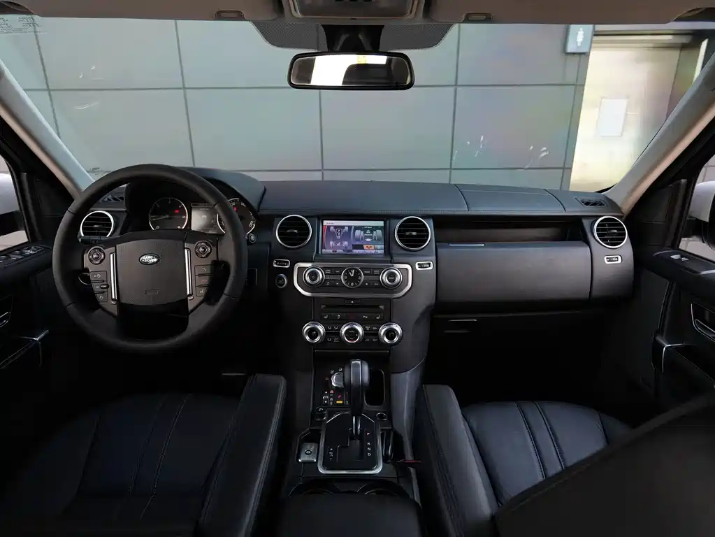 Land Rover Discovery — миниатюра 8