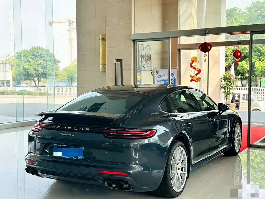 Porsche Panamera — миниатюра 9