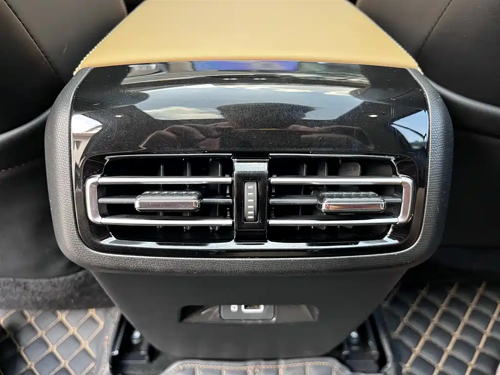 GAC Motor Shadow Cool — миниатюра 16