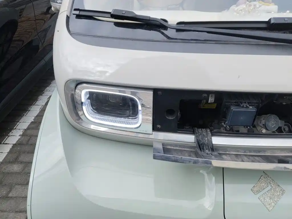 Baojun KiWi EV — миниатюра 21