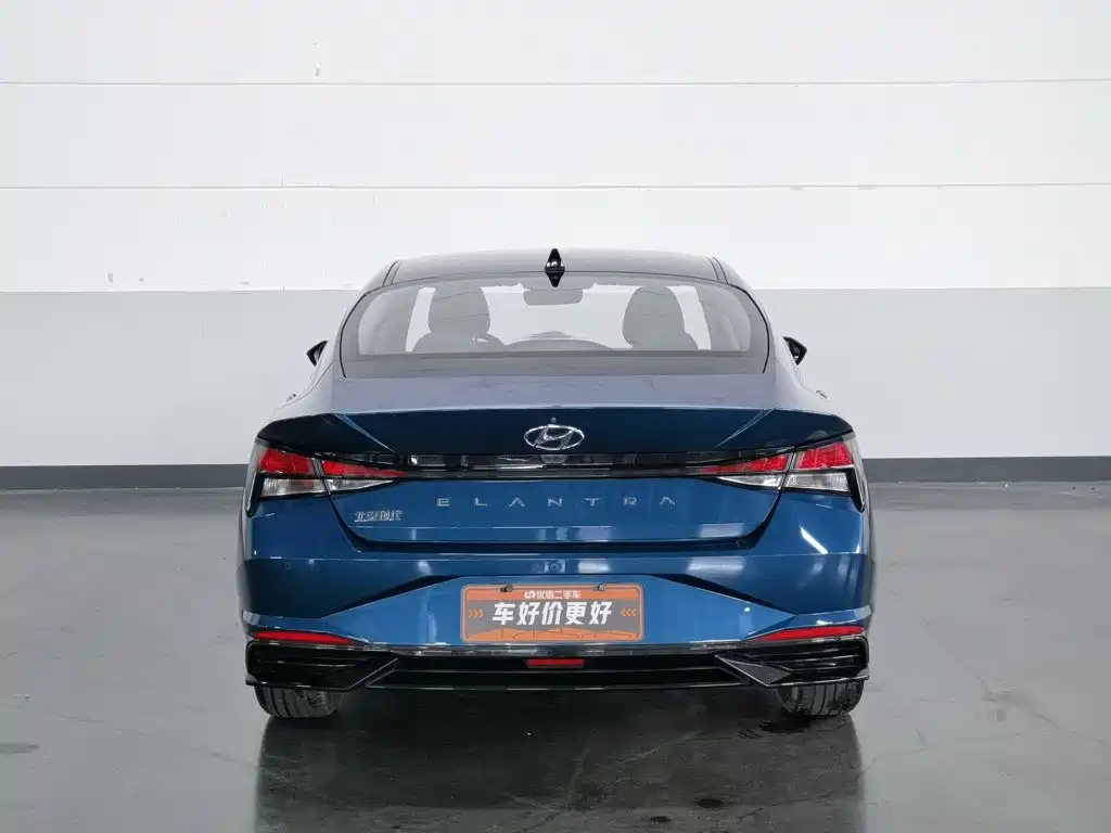 Hyundai Elantra — миниатюра 4
