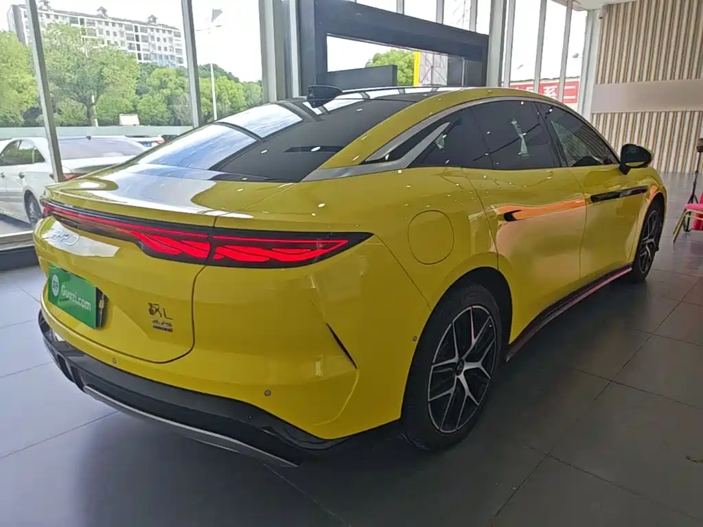 BYD Han L 2025 EV Flagship