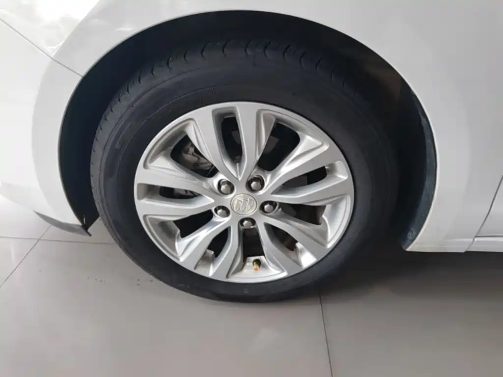 Buick Excelle — миниатюра 23