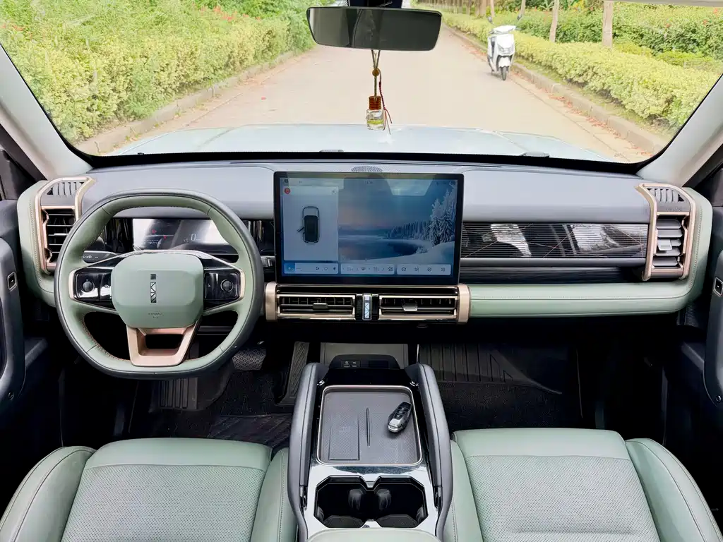 iCAR iCAR 03 — миниатюра 8