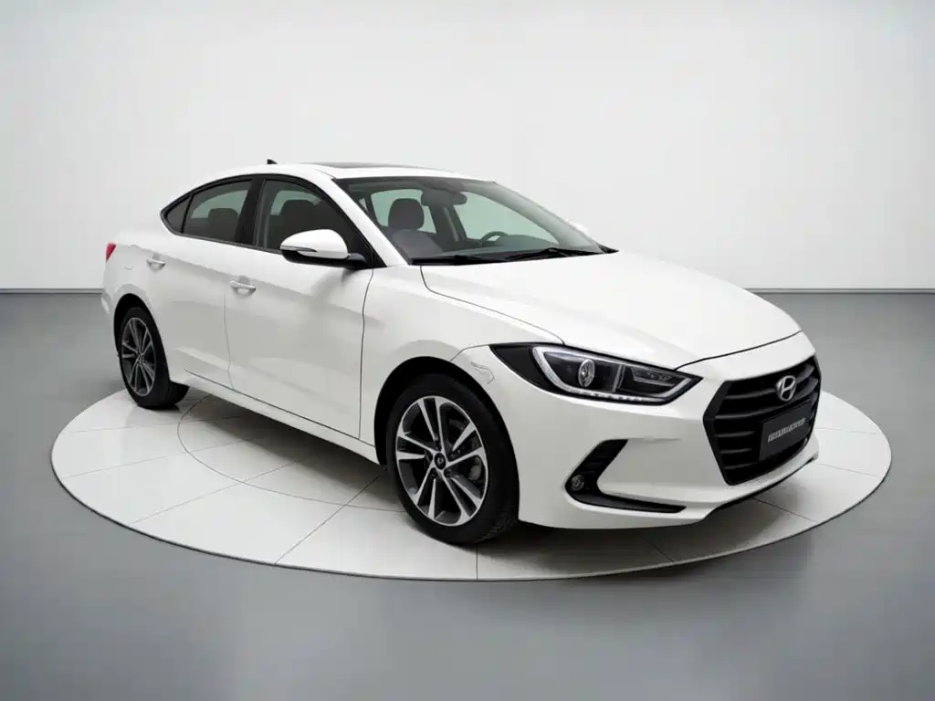 Hyundai Elantra — миниатюра 3