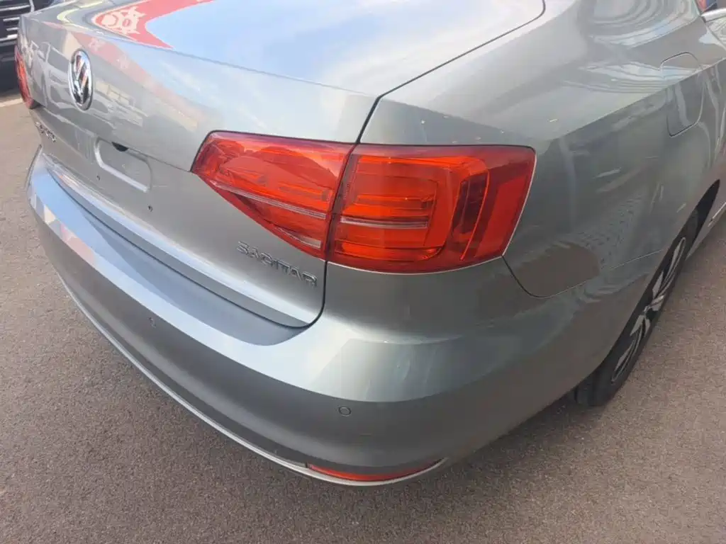 Volkswagen Sagitar — миниатюра 8