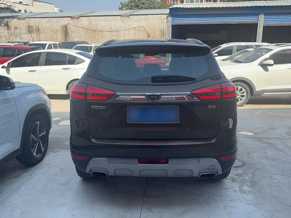 Geely Boyue — миниатюра 8