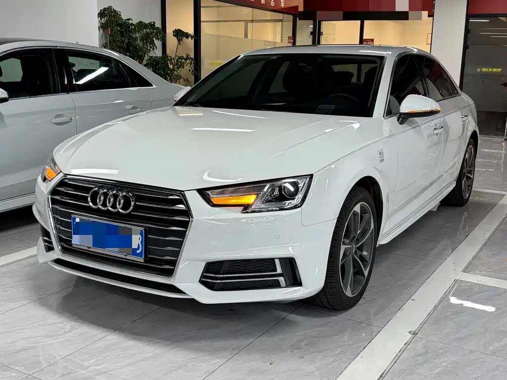 Audi A4L 2019 40 TFSI V