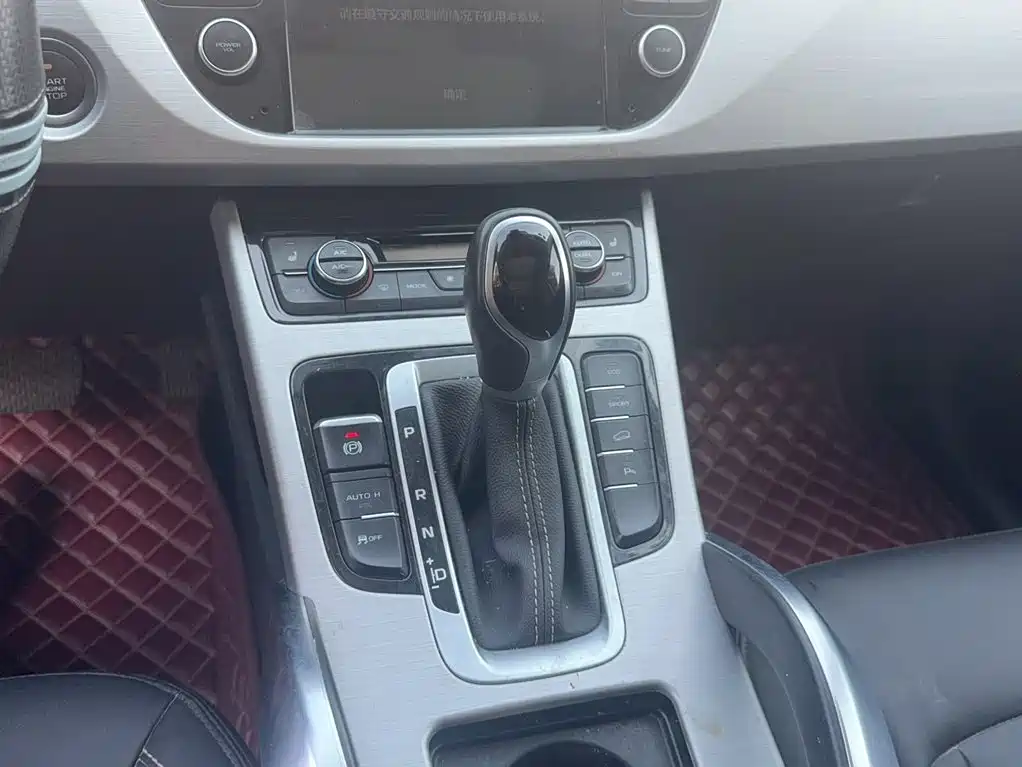 Geely Boyue — миниатюра 9