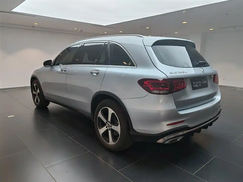 Mercedes-Benz GLC 2022 Silver/gray из Китая, фото 6