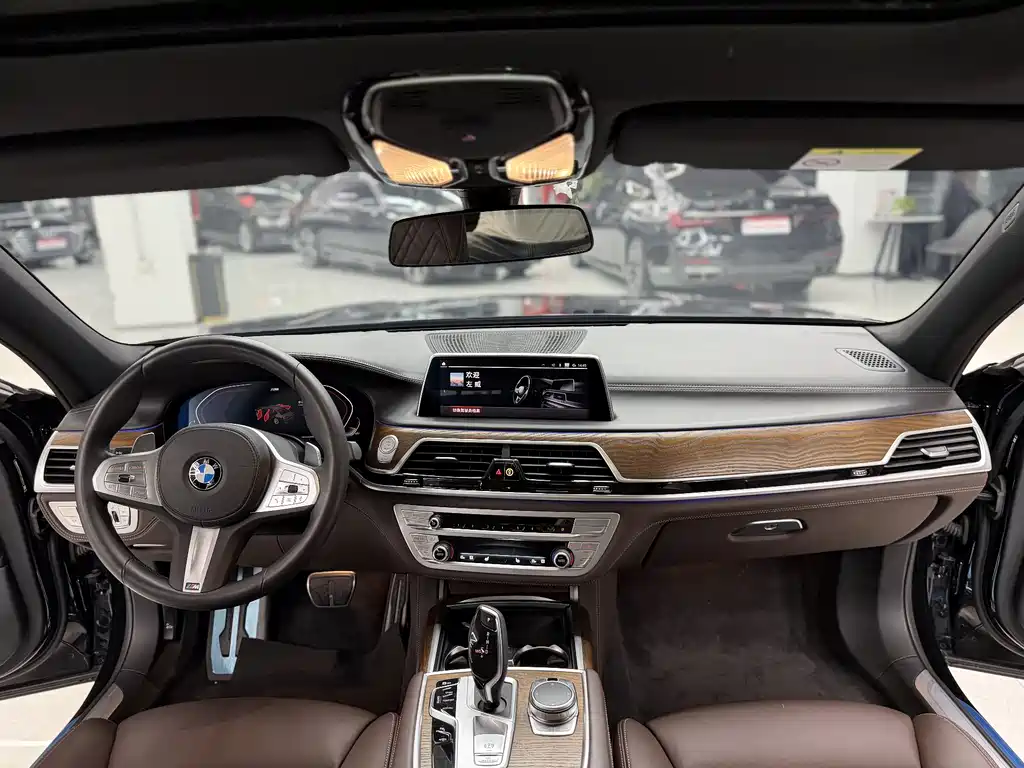 BMW 7 Series 7 2021 740Li Lead M Sport