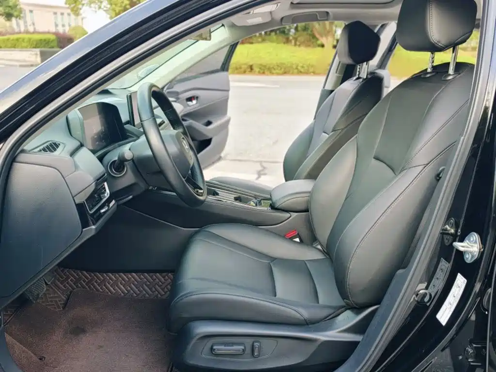 Honda Inspire — миниатюра 10