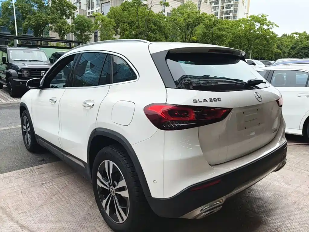 Mercedes-Benz GLA — миниатюра 5