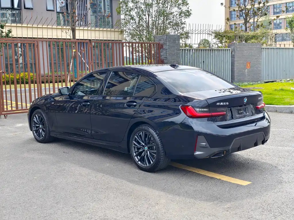 BMW 3 Series 3 2023 325Li M Sport