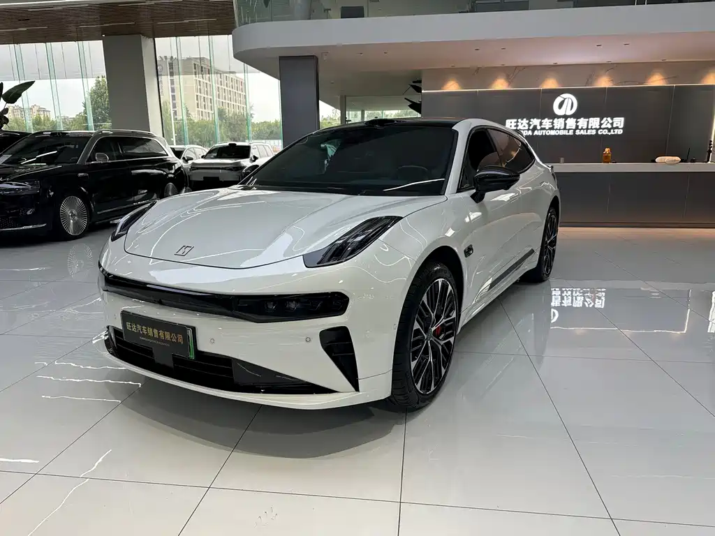 Zeekr 001