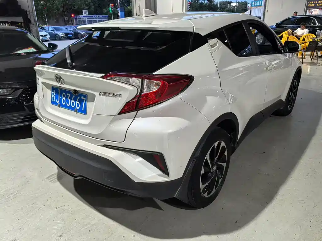 Toyota Izoa 2018 2.0L V