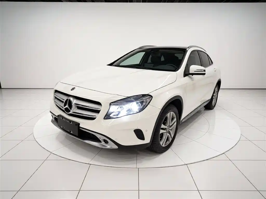Mercedes-Benz GLA 2017
