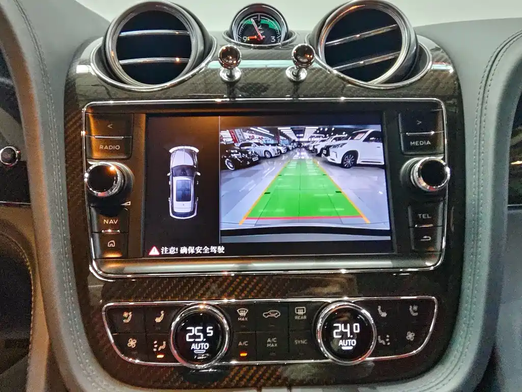 Bentley Bentayga 2018 4.0T V8