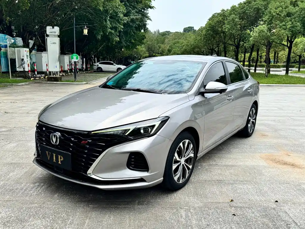 Changan Eado — миниатюра 2
