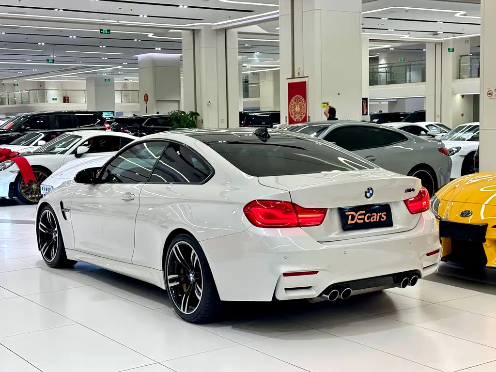 BMW M4 2017 M4