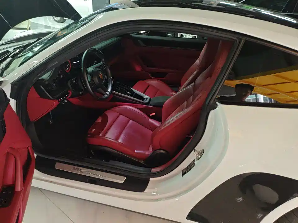Porsche 911 2022 Carrera 3.0T
