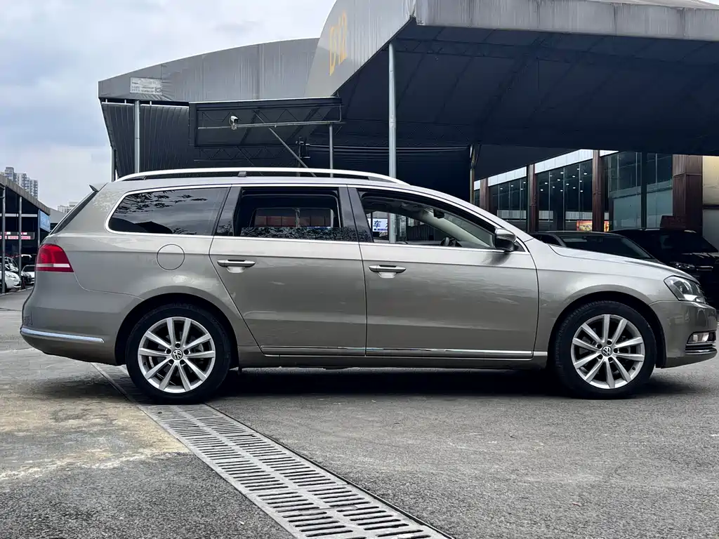 Volkswagen Magotan (Import) — миниатюра 30