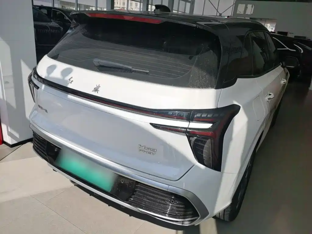 Hongqi Hongqi HS3 PHEV — миниатюра 7