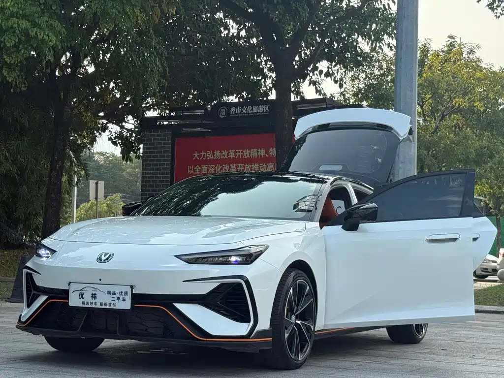 Changan UNI-V — миниатюра 19