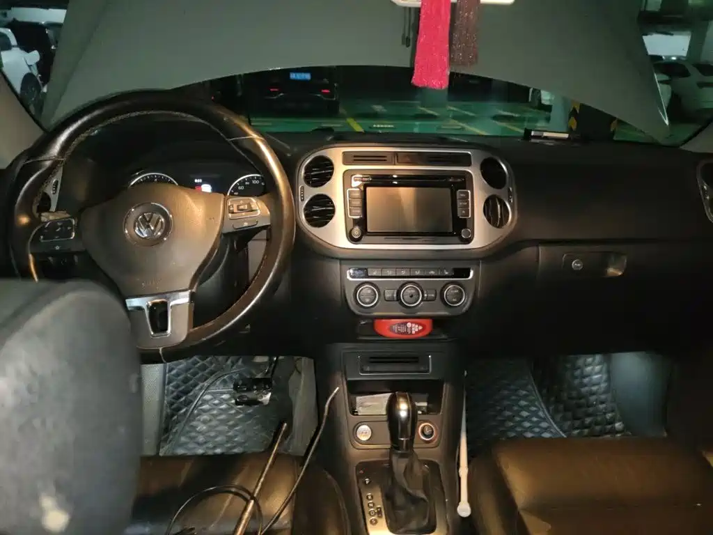 Volkswagen Tiguan — миниатюра 10