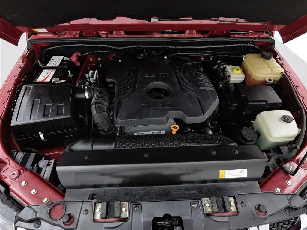 BAIC BJ40 2018 PLUS 2.0T AT